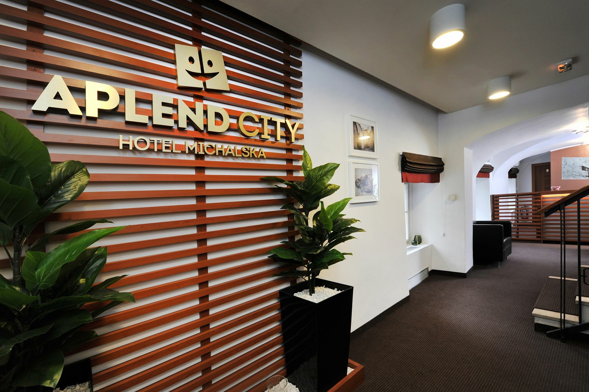 Aplend City Bastova 1 布拉迪斯拉发 外观 照片
